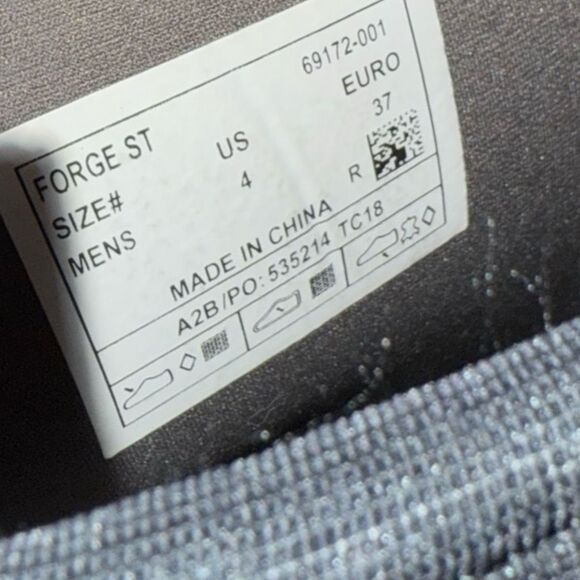 NWT Bogs Black Forge Steel Toe Snow Work Boots Size Men 4 Women 6 - Picture 6 of 12